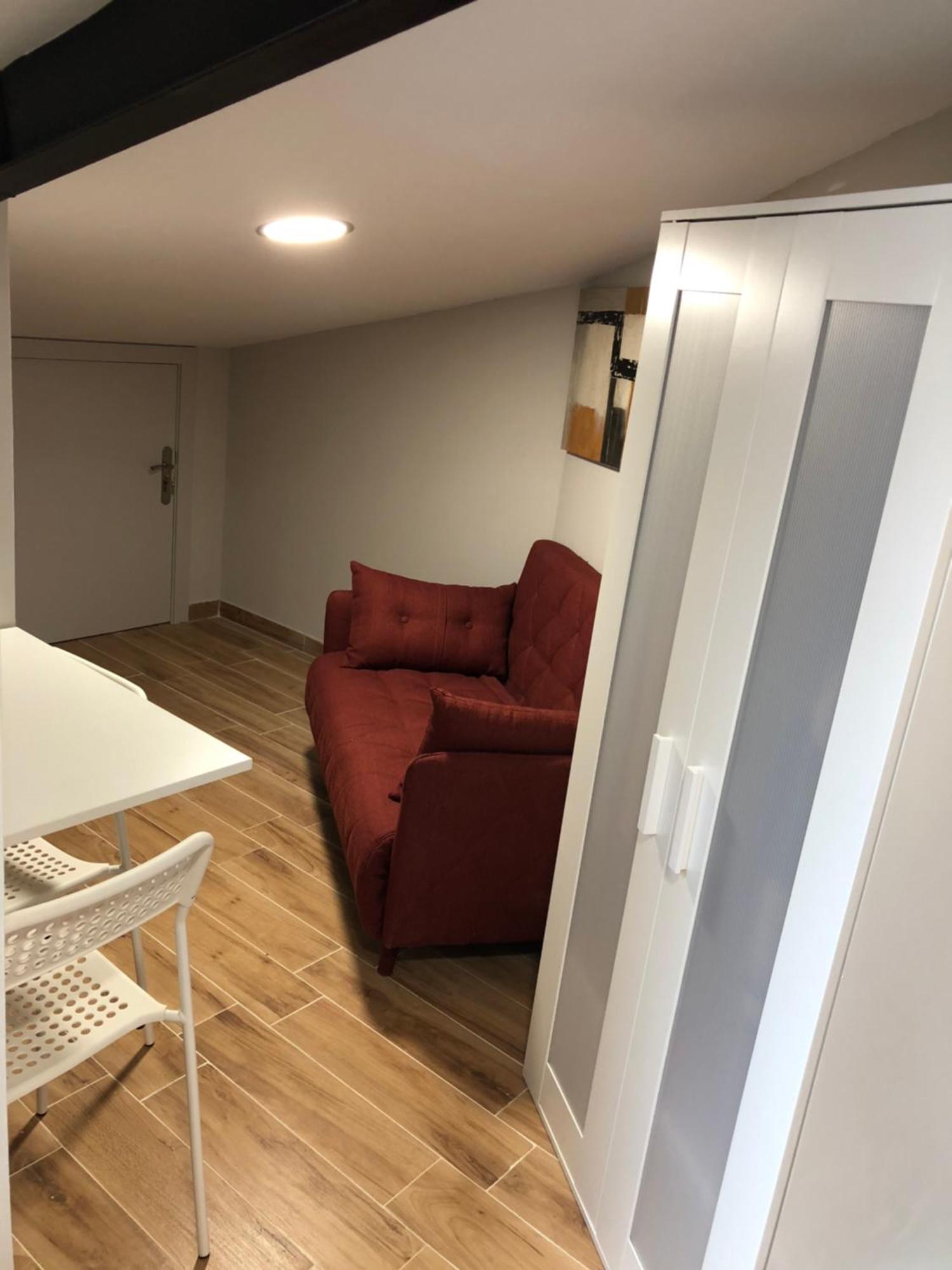 Habitacion Con Cocina Y Bano Більбао Екстер'єр фото